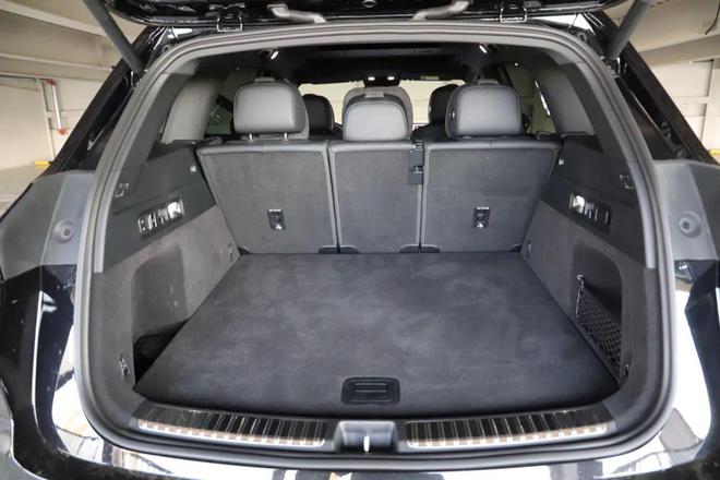 它一半！销量榜稳居前三全系配空气悬架！凯时尊龙最新网站宝马X5同级价格还不到(图18)