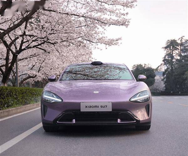 制热达50℃冬日车内温暖如春告别冰水！尊龙凯时网小米SU7智能车载冰箱来袭！(图1)