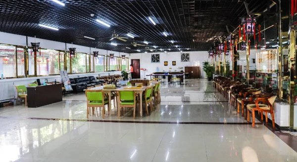 哪家养老机构有妙招？万科房山随园中心【2026最新】凯时尊龙人生退休后不想困在孤单里渴望在养老院重拾活力(图4)